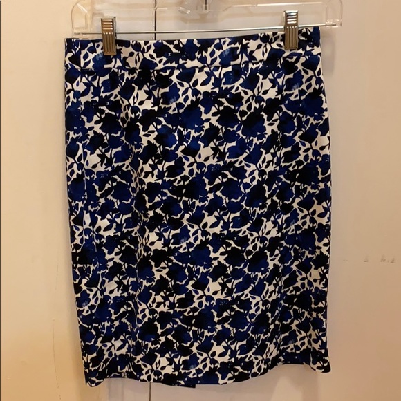 NWT 00 Jcrew printed pencil skirt - Picture 3 of 6